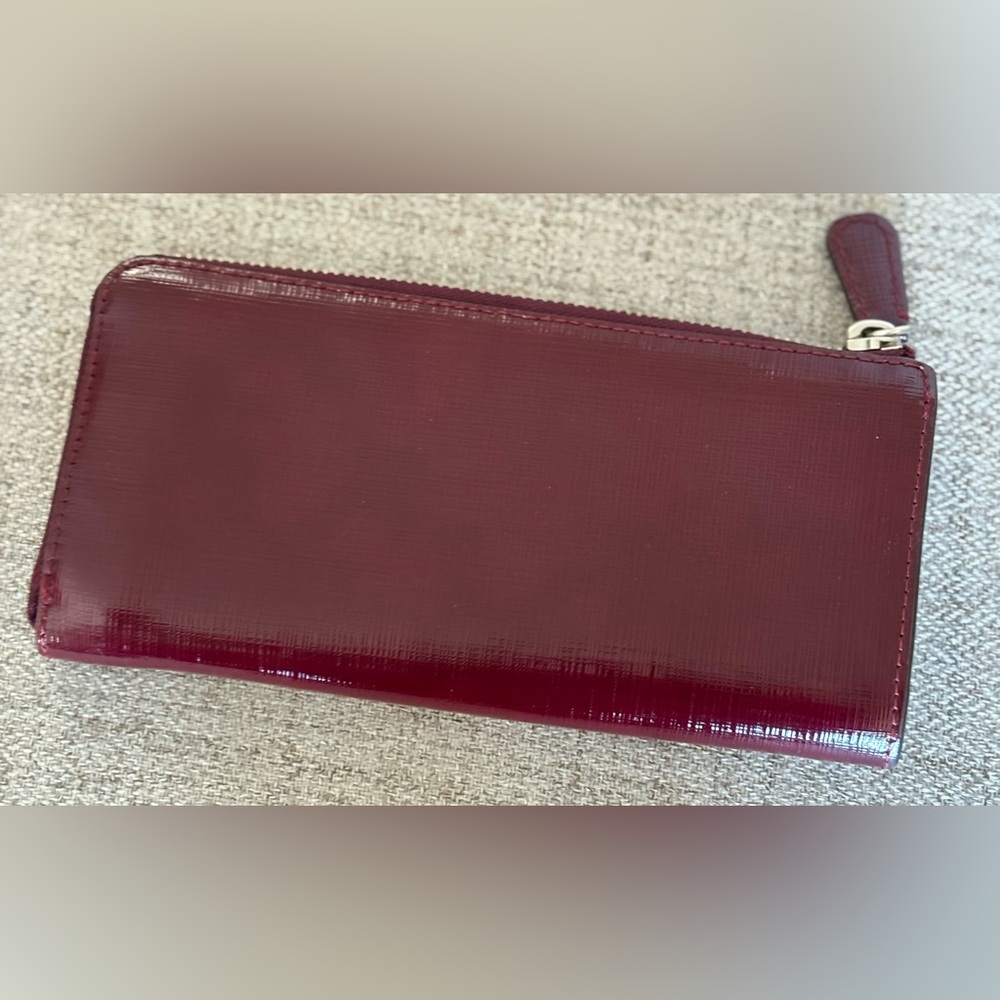 Rare COACH Burgundy Red Leather Zip Around Large Accordion Wallet EUC - Picture 3 of 11